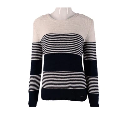 Pulover Crewneck Desain Baru 2025